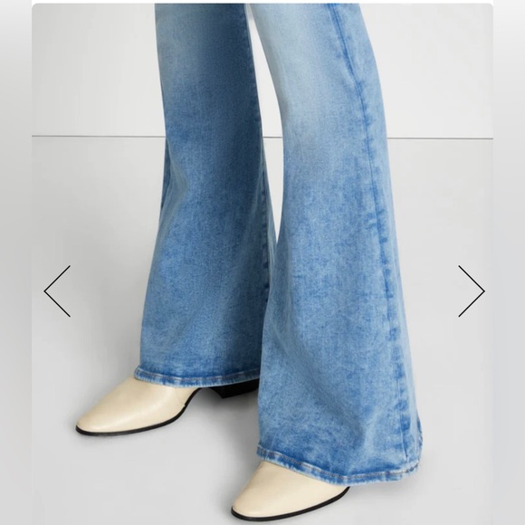 No Filter Denim By 7 For All Mankind Light Wash Bell Bottom HW Jeans Size 27 - Picture 6 of 16